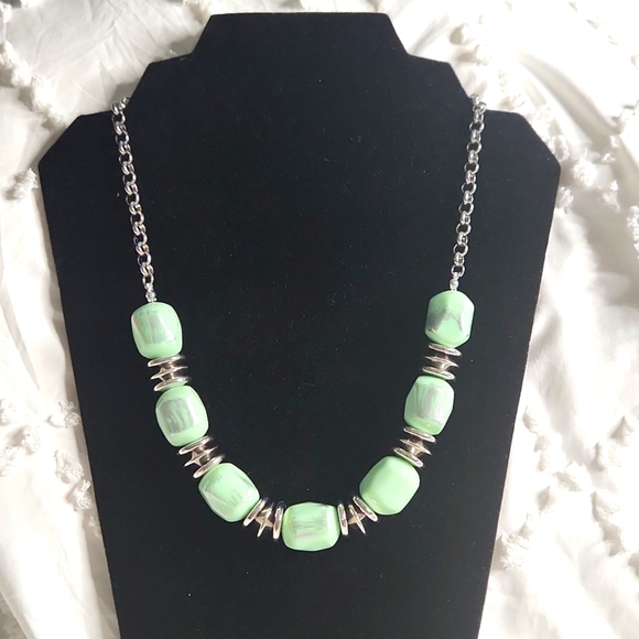 Chic Mint Green Beaded Necklace with Silver Accents - Picture 1 of 5